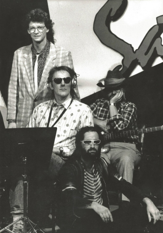 Red Symons, Wilbur, Des & Bob - Hey Hey It's Saturday 1986